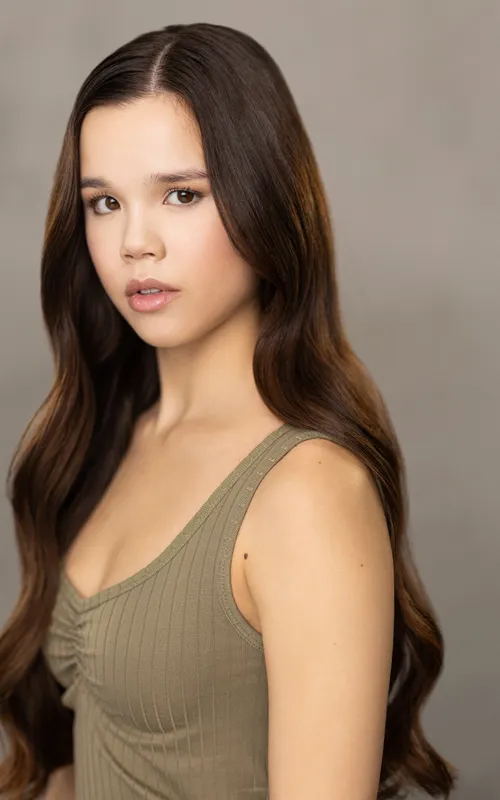 Sophie Thom