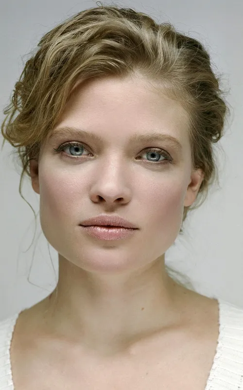 Mélanie Thierry