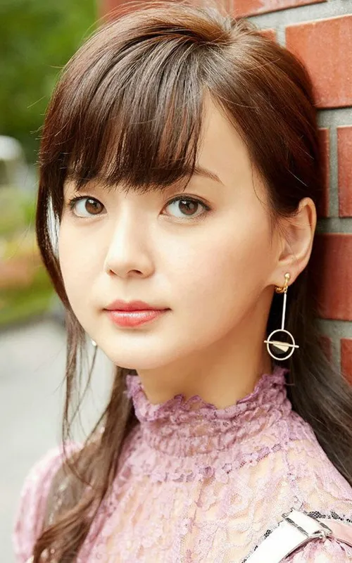 Mikako Tabe