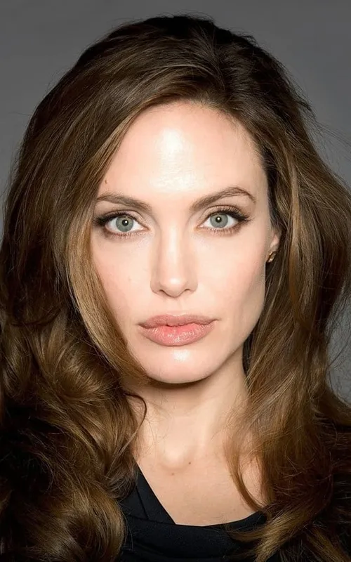 Angelina Jolie