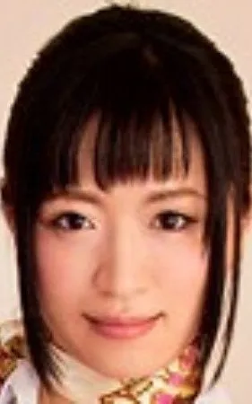青木真奈美