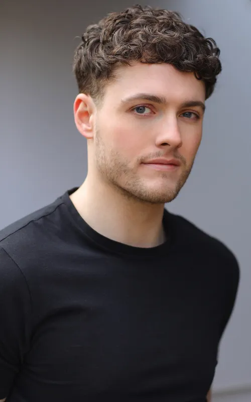 Tom Lewis