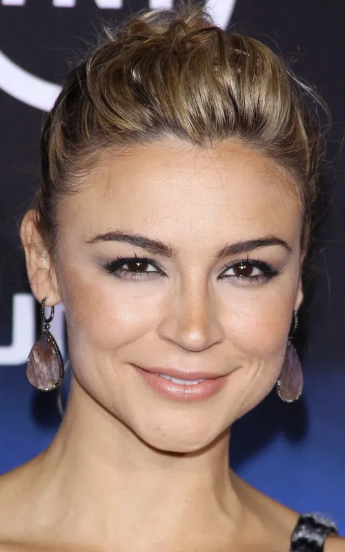 Samaire Armstrong