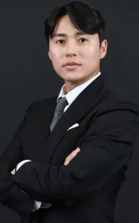 Baek Ji-Hoon