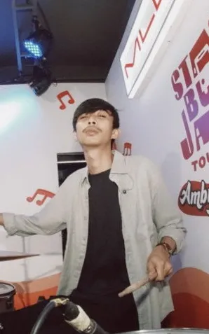 Andri Fadhil