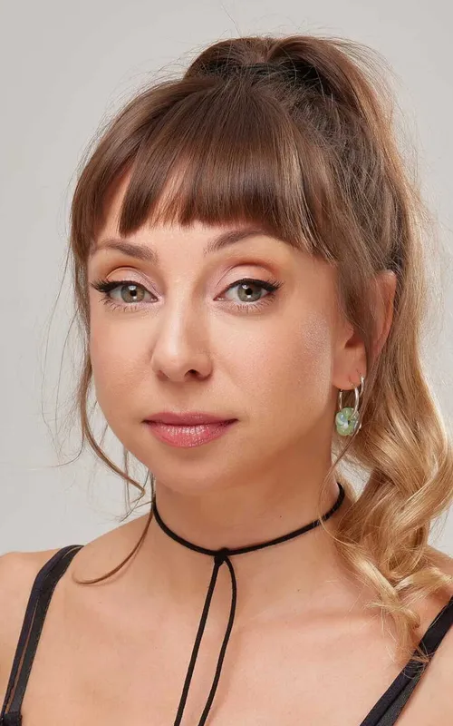 Laura Cymer