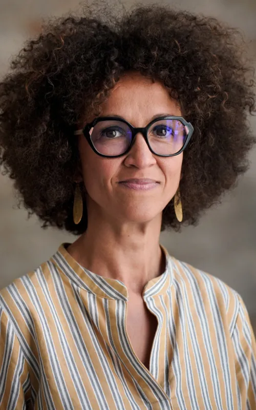 Samia Henni