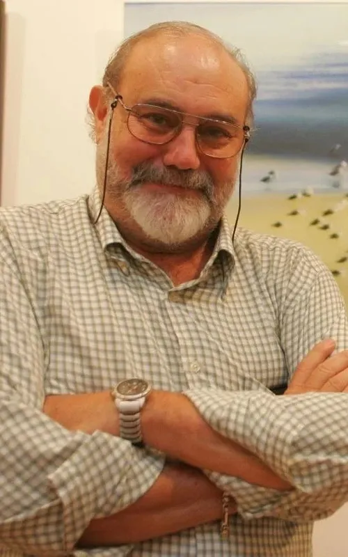 Carlos Suárez
