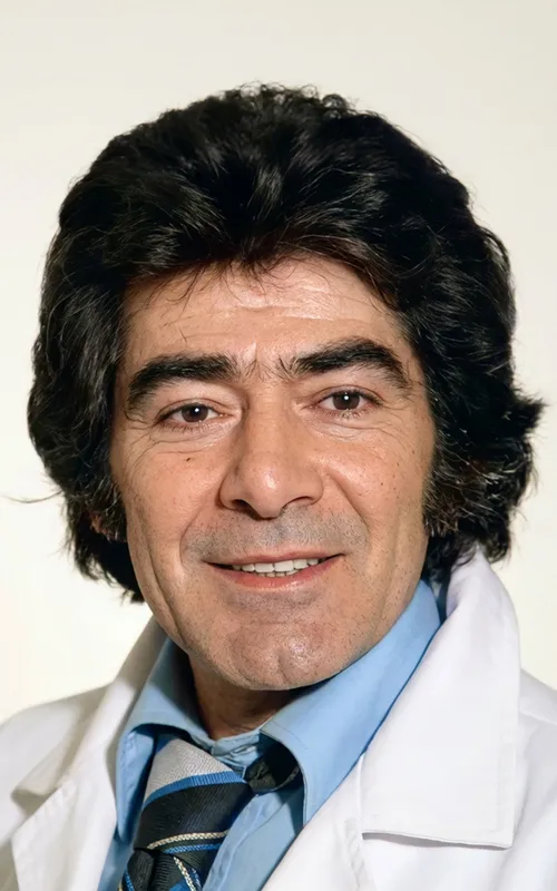 Özcan Özgür
