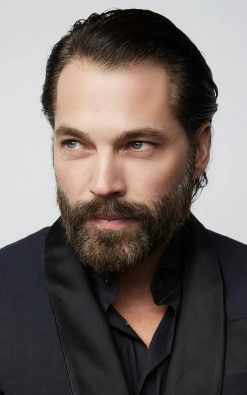 Tim Rozon