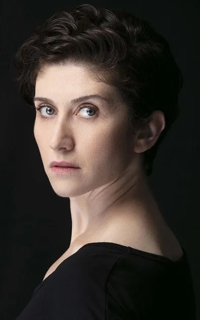 Başak Özcan