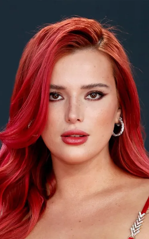 Bella Thorne