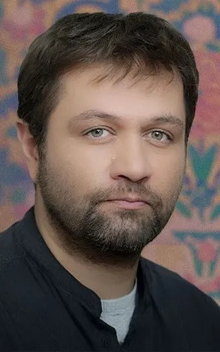 Mazdak Mirabedini
