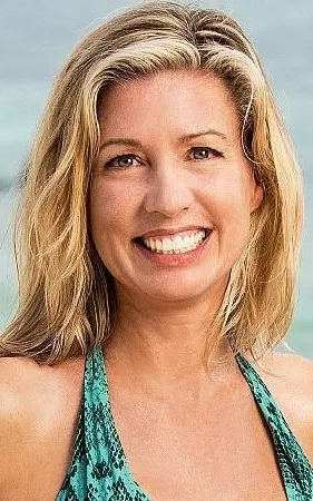 Chrissy Hofbeck
