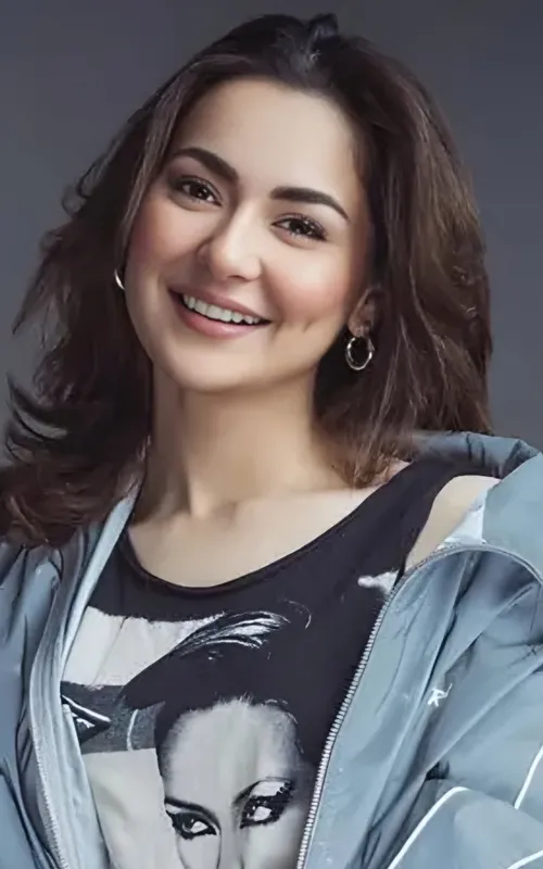 Hania Aamir