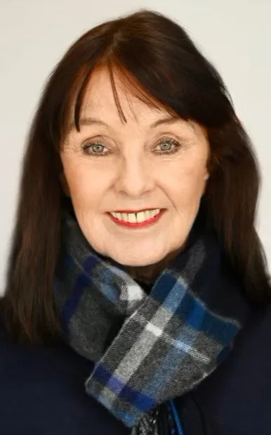 Elli Maclure
