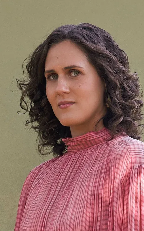 Stefanie Farrands