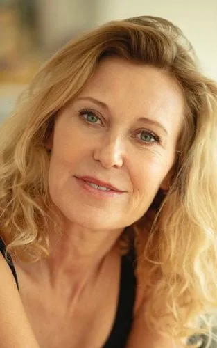 Sarah Moon Howe