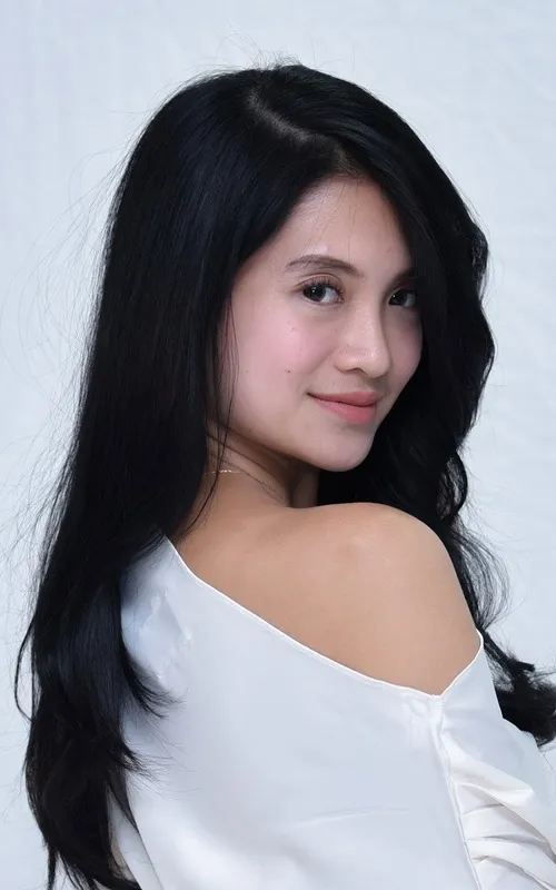 Vinessa Inez