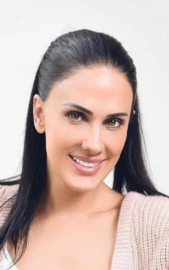 Ana La Salvia