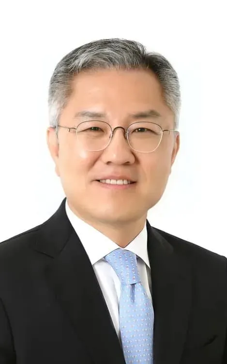 Choe Kang-wook