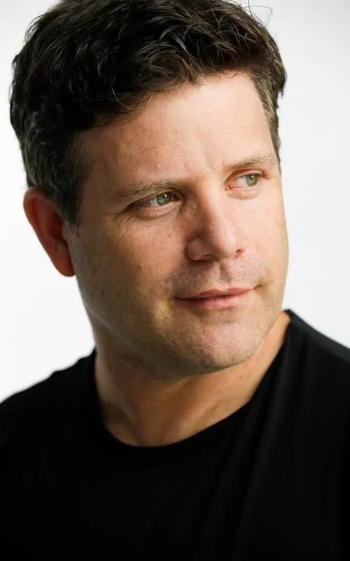 Sean Austin