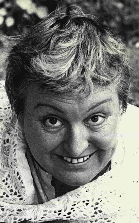 Beryl Cheers