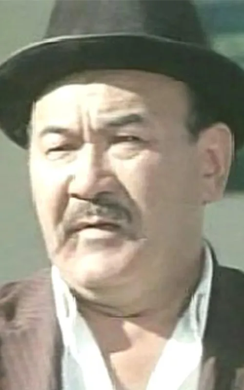 Mukhtar Otebayev