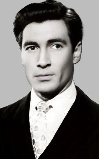 Luis Dávila
