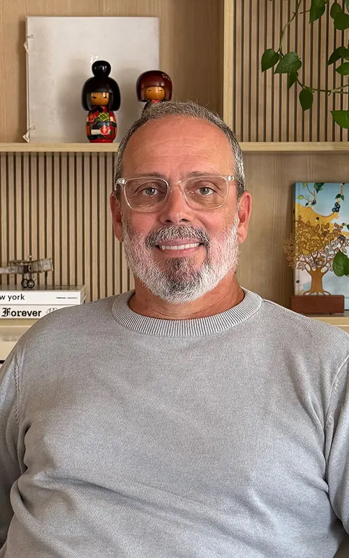 Leo Caettano