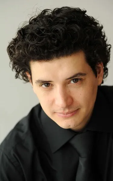 Tansel Akzeybek