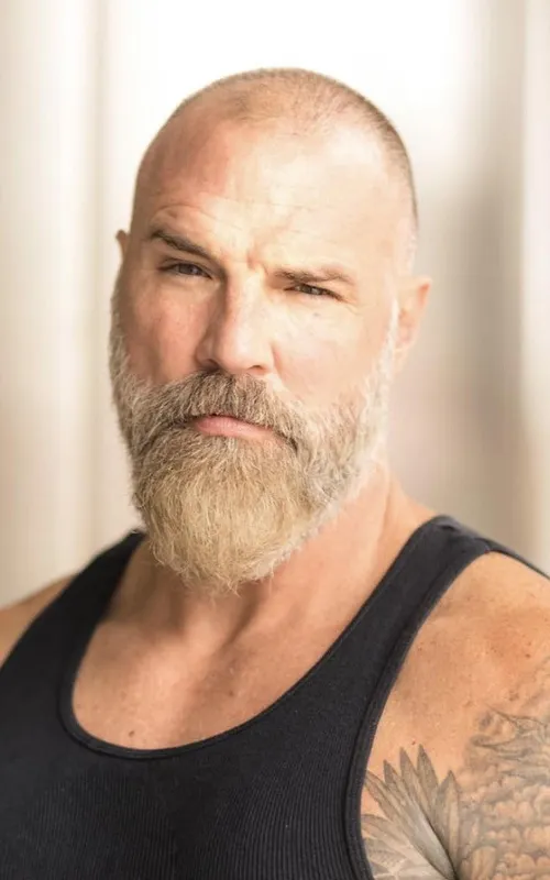 Tim Holmes