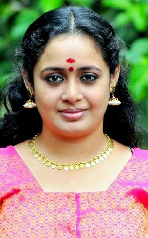 Sumi Santhosh