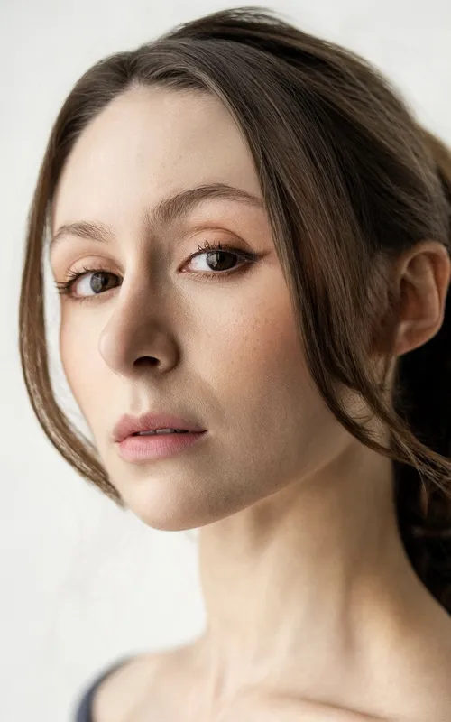 Courtney Mirelle