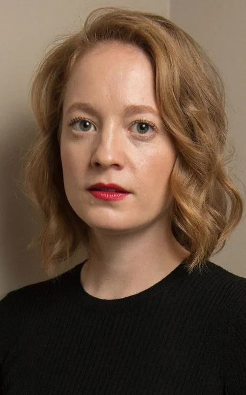 Leonie Benesch