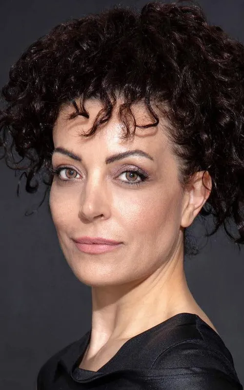 Nazan Bayazıt
