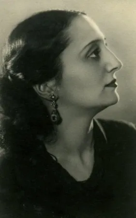 Zara Dolukhanova