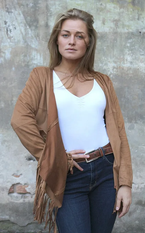 Laura Atelsone