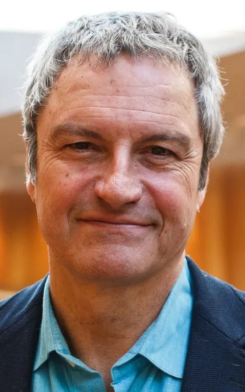 Gavin Esler