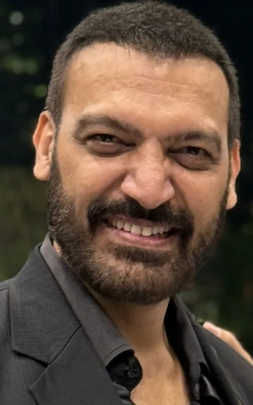Manish Wadhwa