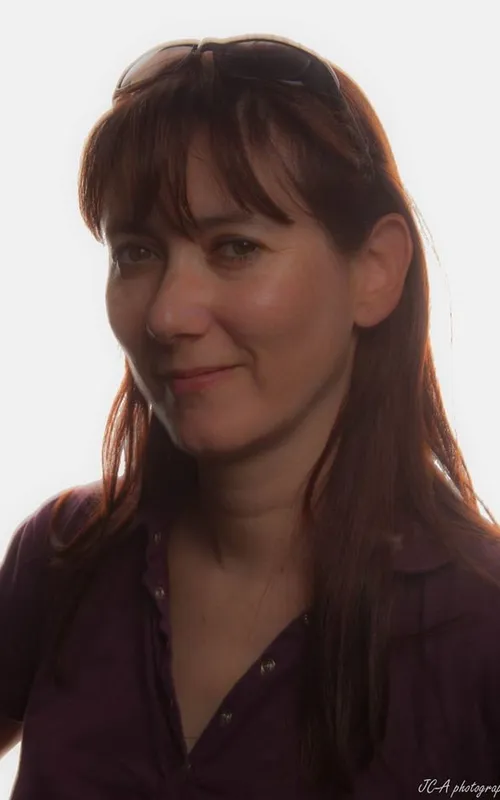 Elissa Houles