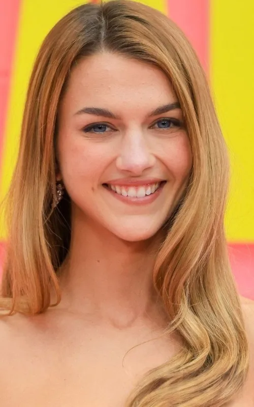 Chloe East