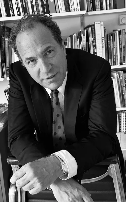 Toby Mott