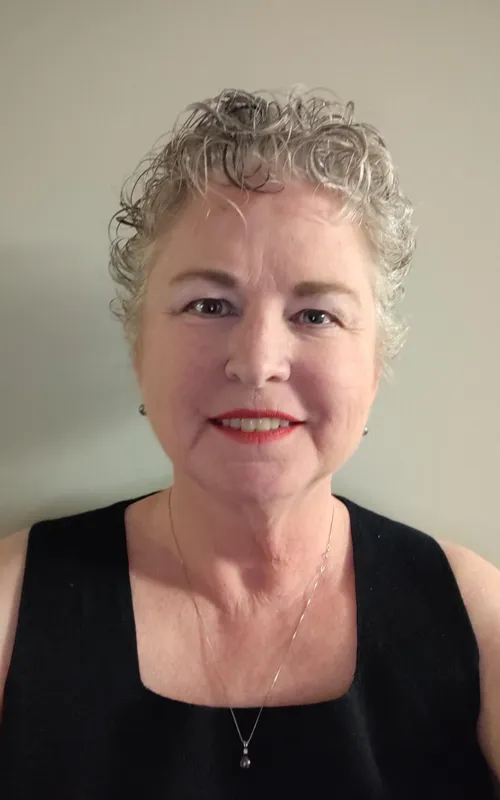 Claudia Lamb