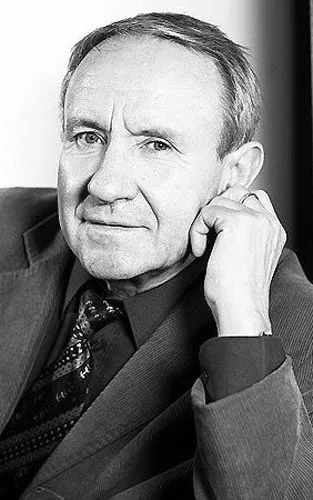 Viktor Ustinov