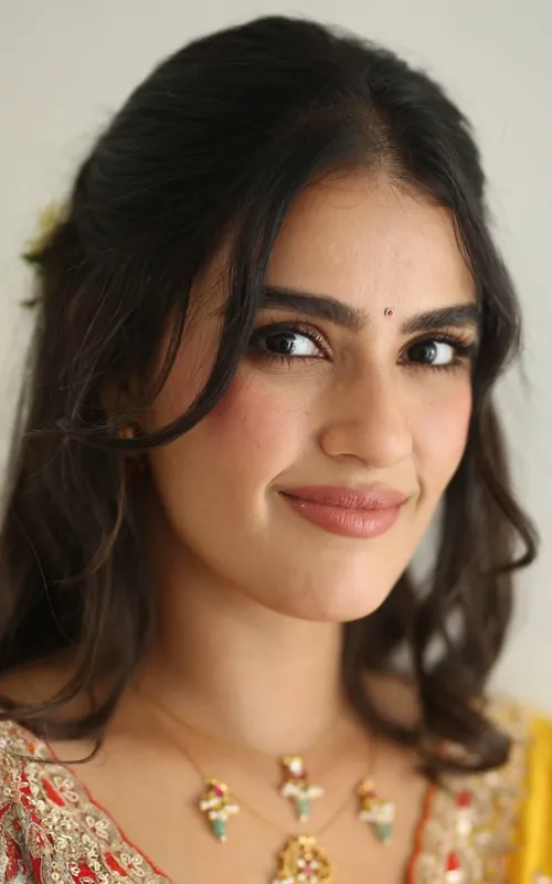 Kavya Thapar