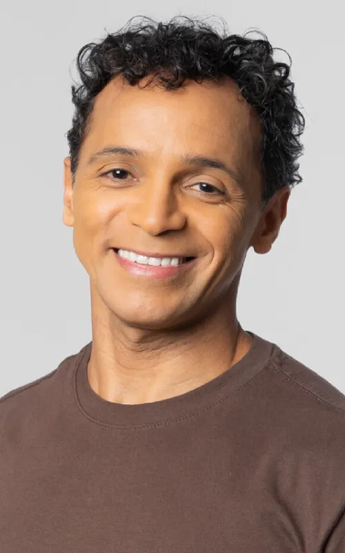 Regi Santos