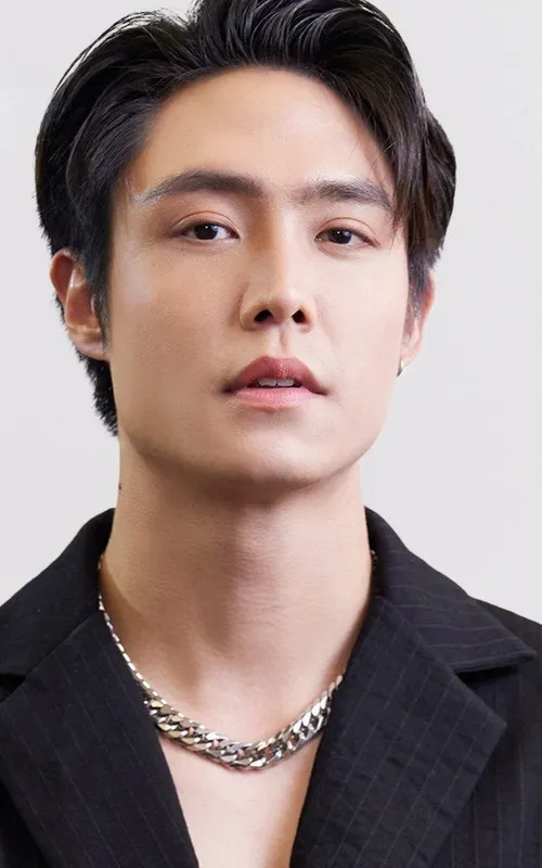 Elisha Triwiwatkul
