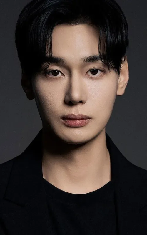 Hwang Dong-hee