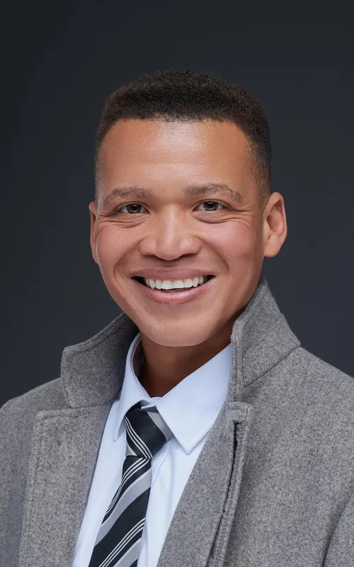 Lesego Molotsi